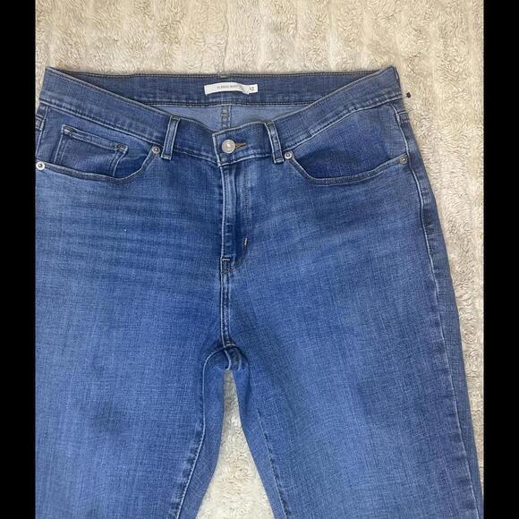 Levi's Classic Boot high-rise jeans Size 12 - Picture 2 of 7